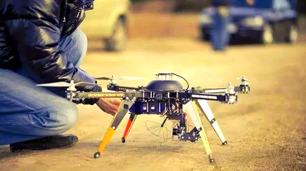 无人机如何魔改私人侦探的未来1 (2).png